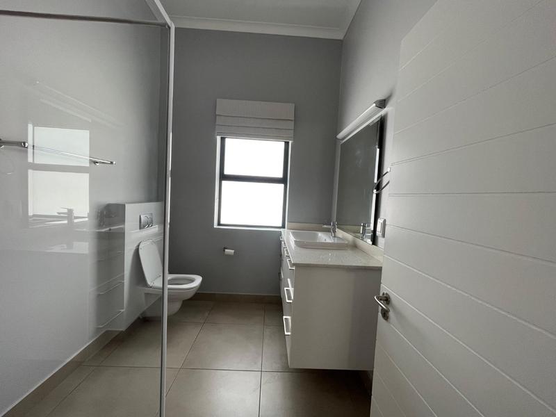 To Let 2 Bedroom Property for Rent in Keurbooms Western Cape